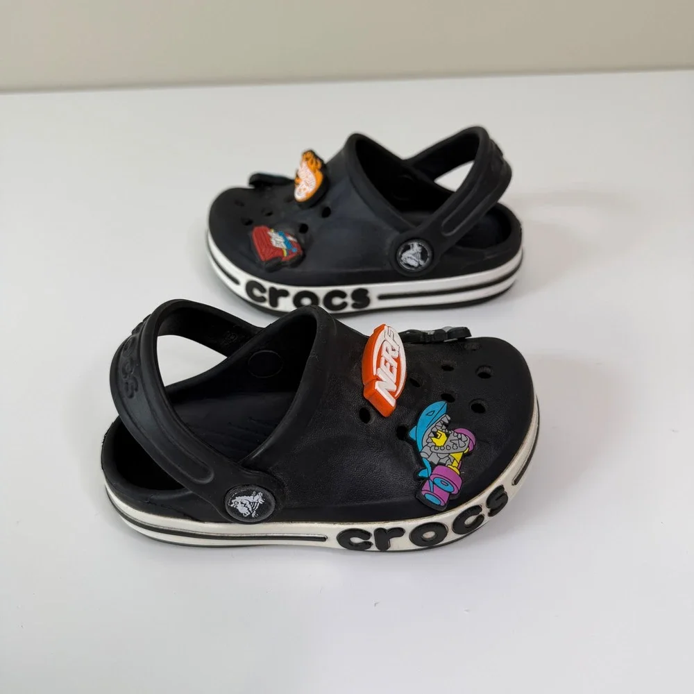 CROCS good preowned